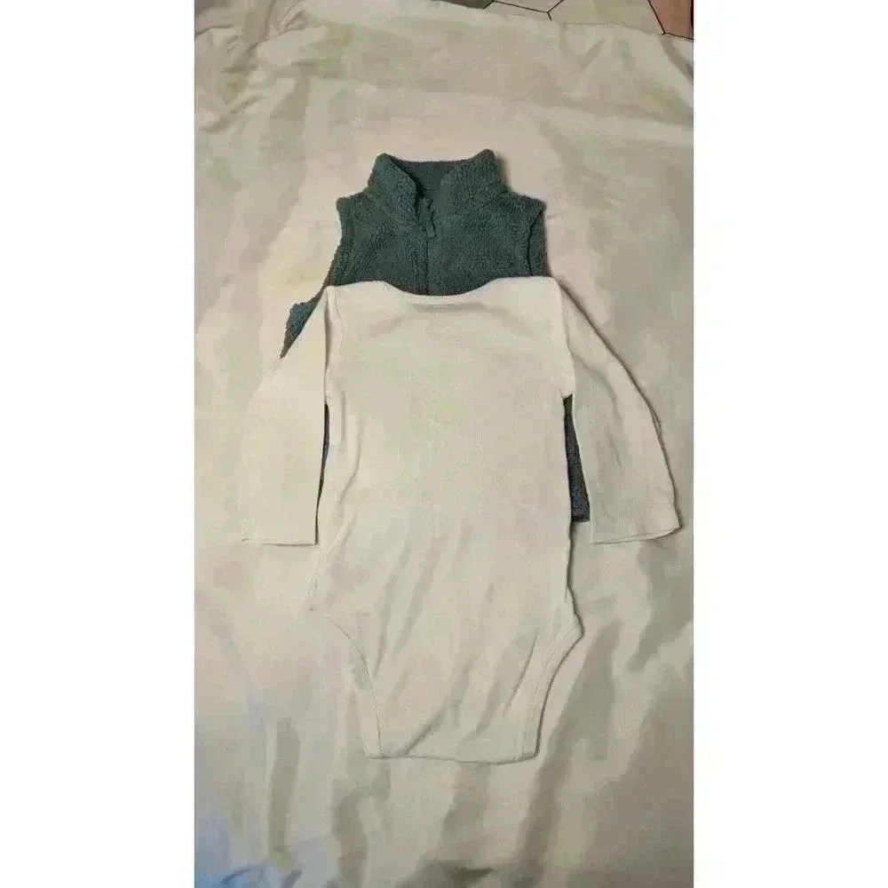Carter's Boys Size 18 Months 3 Piece Bundle (2) Cozy Vests and L/S Snapsuit